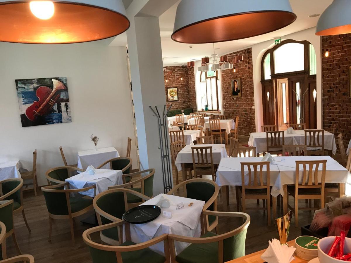 Hotel Casa Del Sole Alba Iulia Esterno foto